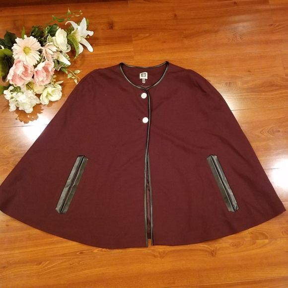 Anne Klein Burgandy Cape Large - Picture 2 of 8